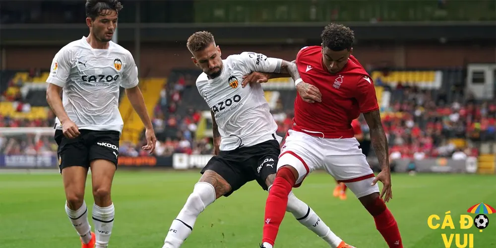 soi kèo Valencia vs Nottingham Forest